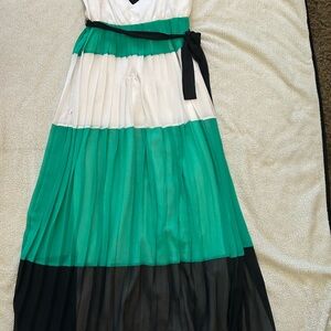 Banana Republic Green and Black Maxi Dress